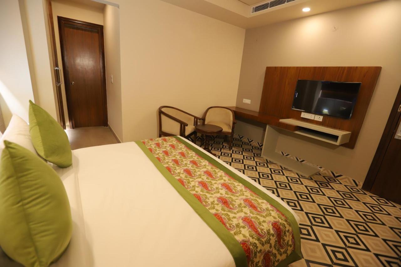Ip Royal Hotel - Neu-Delhi Exterior foto